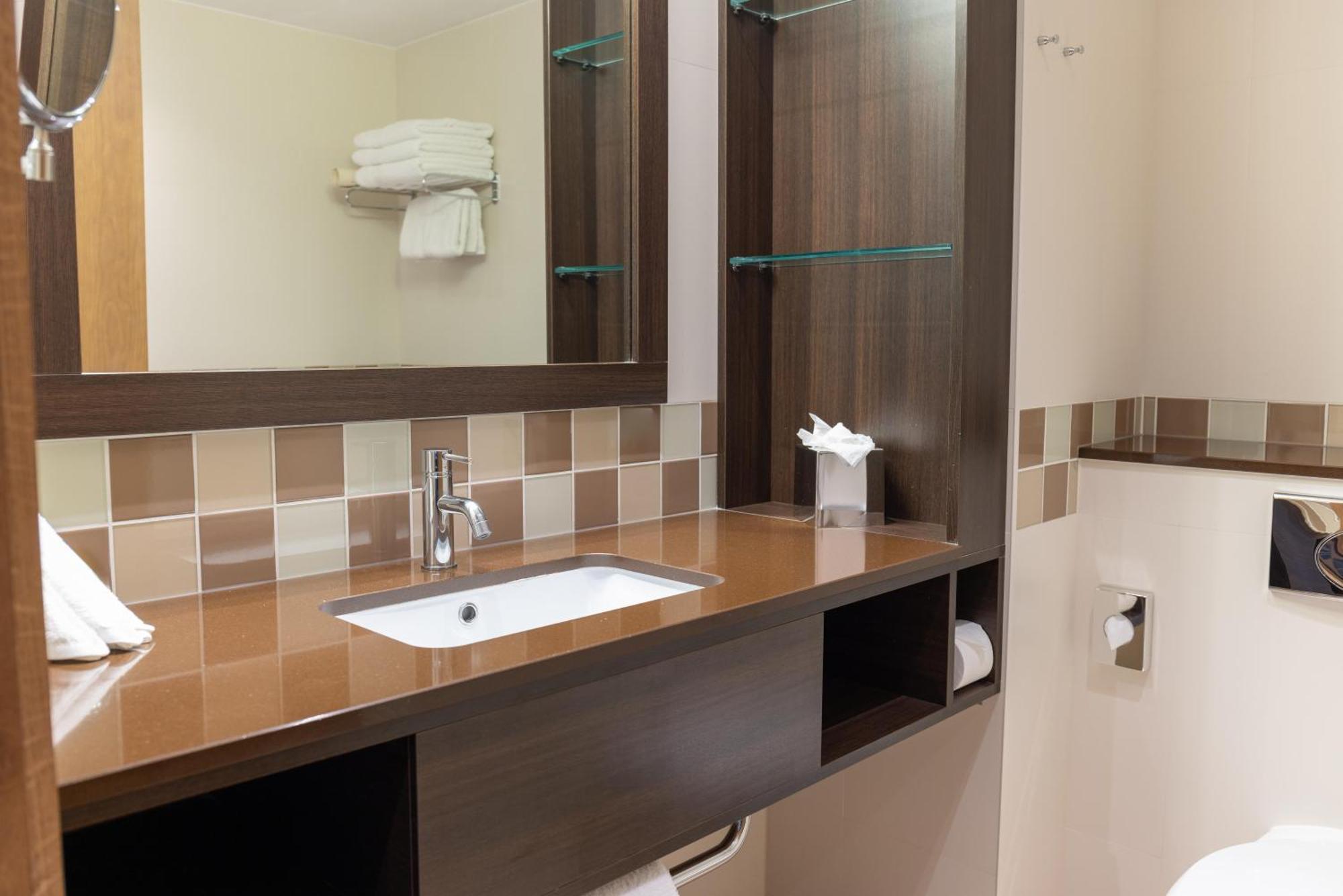 Hilton Dublin Kilmainham — Photos 3